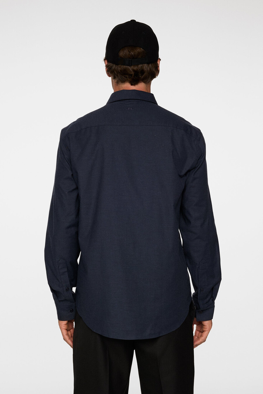 camisa de franela ligera y ajustada