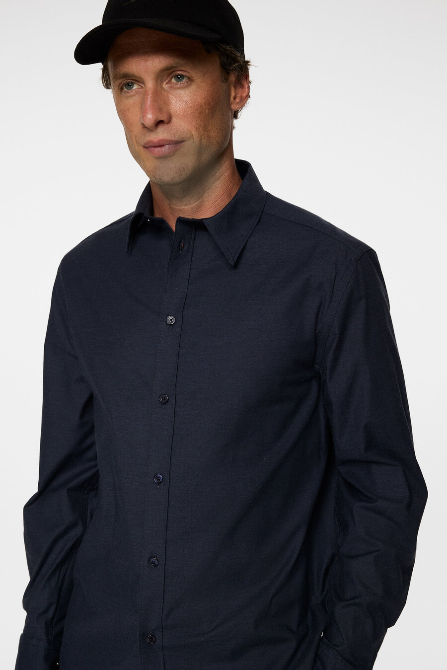 camisa de franela ligera y ajustada