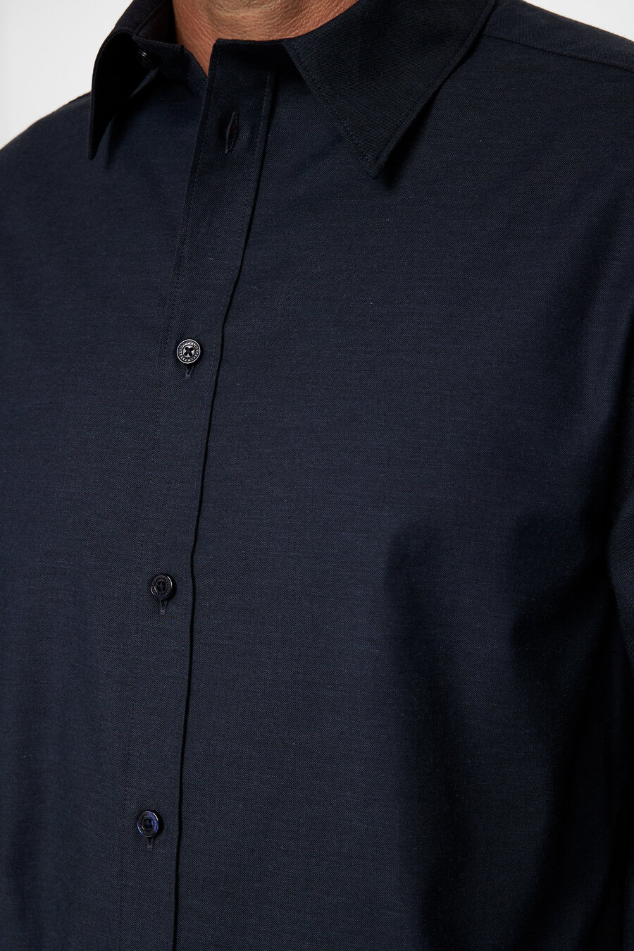 camisa de franela ligera y ajustada