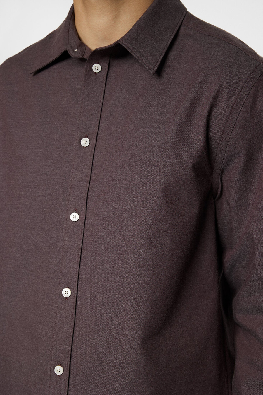 camisa de franela ligera y ajustada