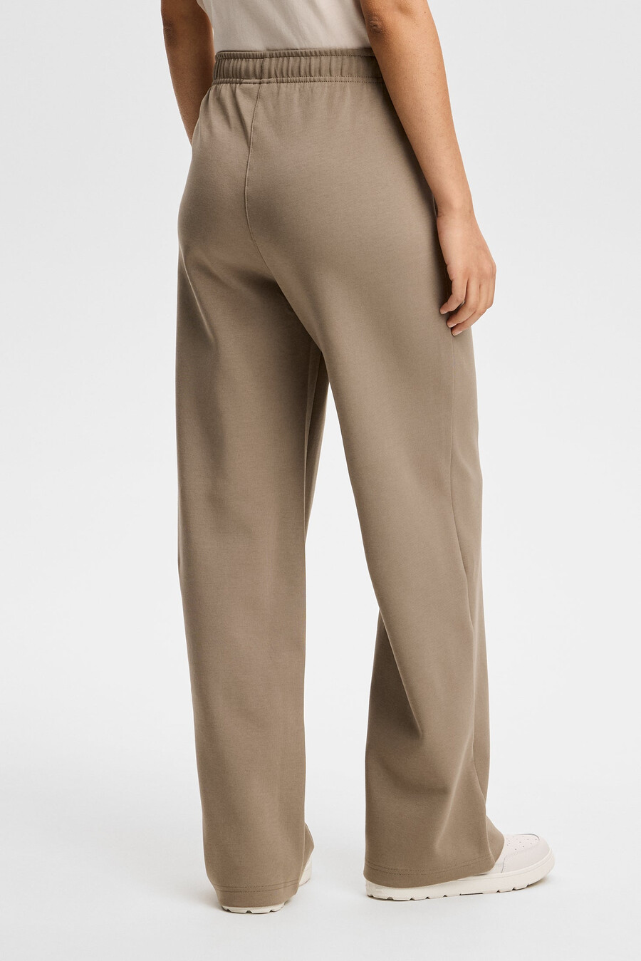 pantalones deportivos cove