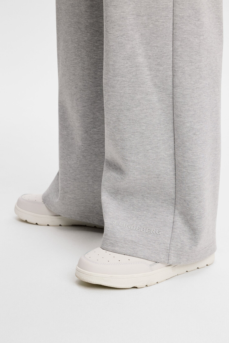 pantalones deportivos cove