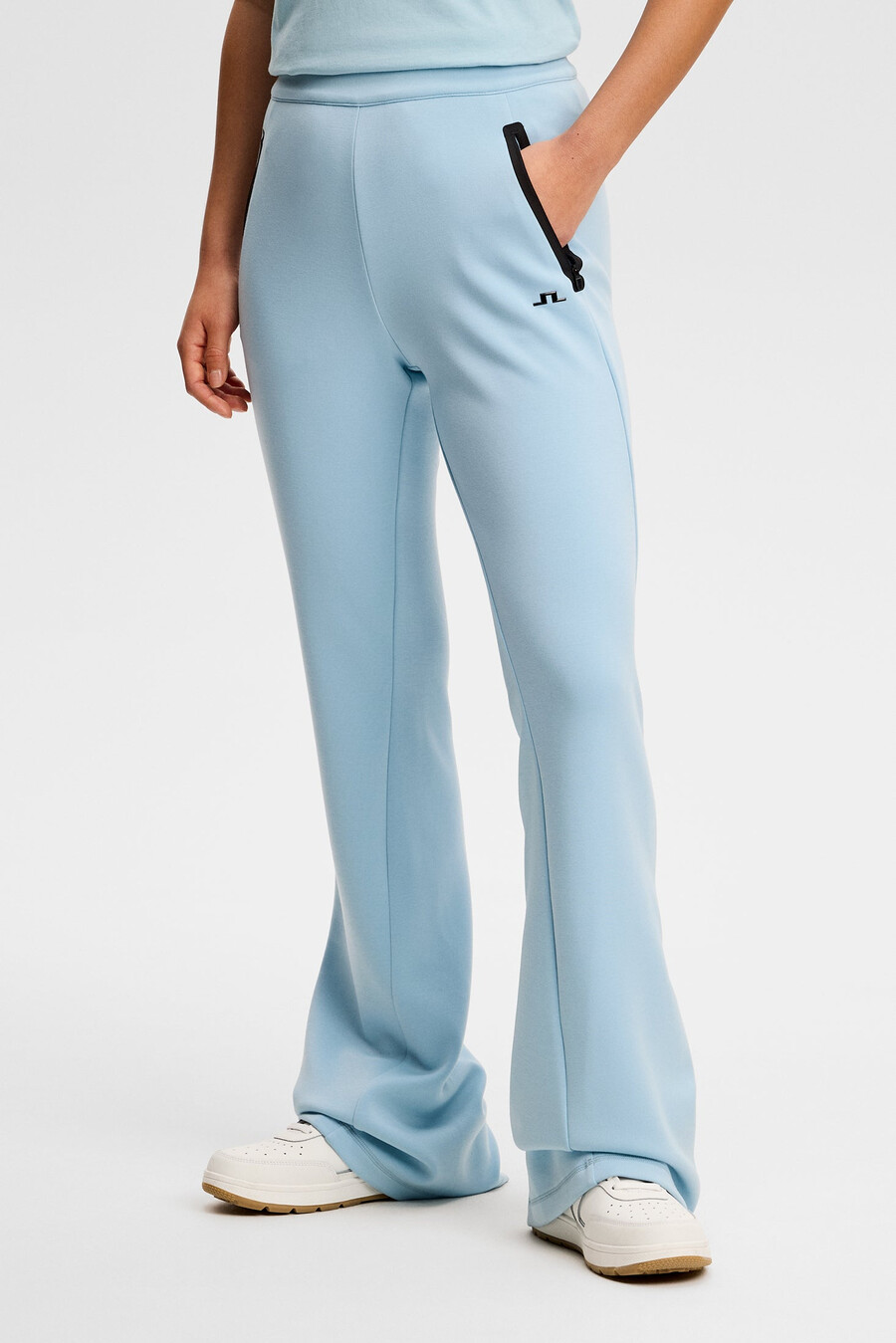 pantalones acampanados aura