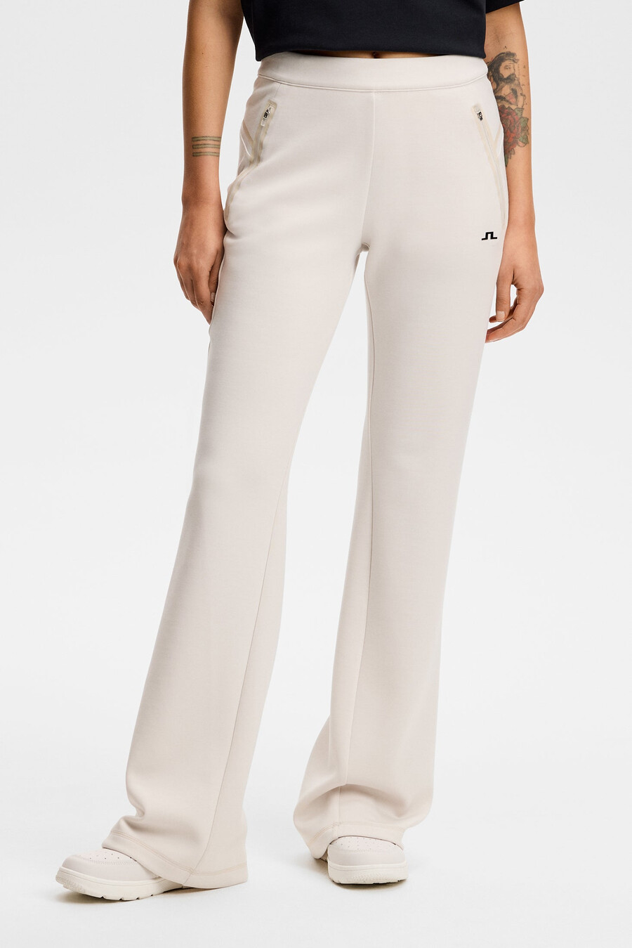 pantalones acampanados aura